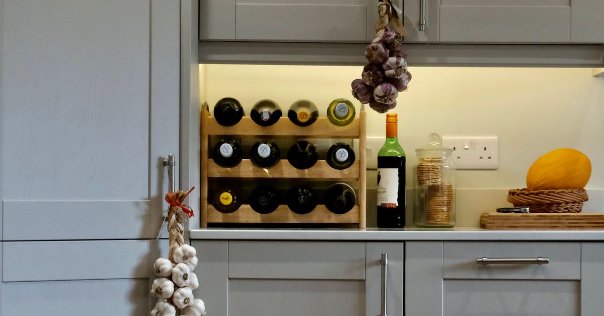 Common Cabinet Repair Issues and How to Fix Them