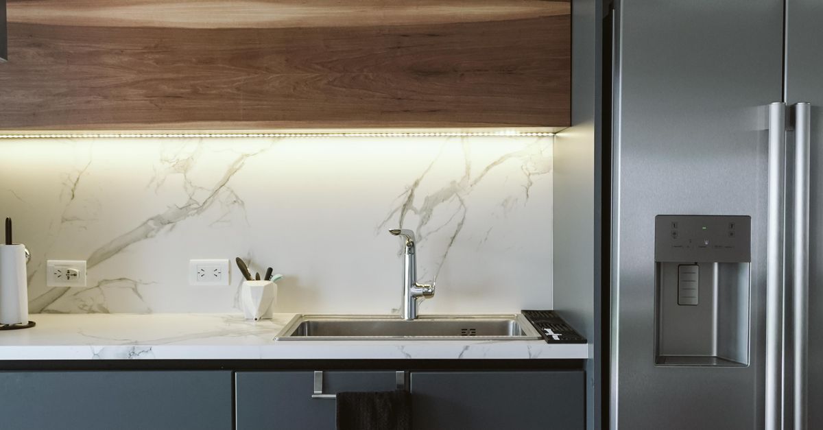Minimalist Cabinetry: Achieving Cohesion in Open-Plan Living